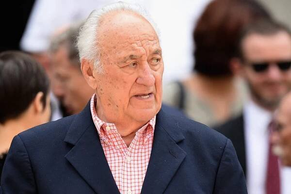 Jerry Adler: Der Schauspieler wurde vor allem mit seiner Rolle als Consigliere von James Gandolfinis Mafiaboss Tony in "Die Sopranos" bekannt.