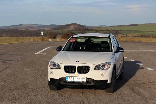 Test ojetiny BMW X1: Příjemnější volba, než se může zdát | Autojournal.cz
