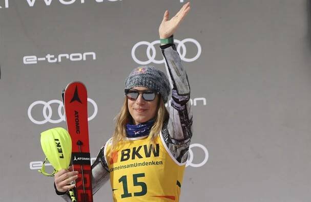 Skvělá Ledecká se v kombinaci v Crans Montaně blýskla třetím místem