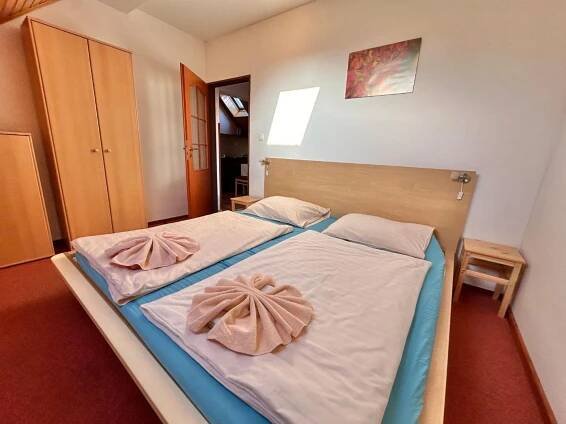 Penzion Farma Dvorec, Radnice | Hotel.cz