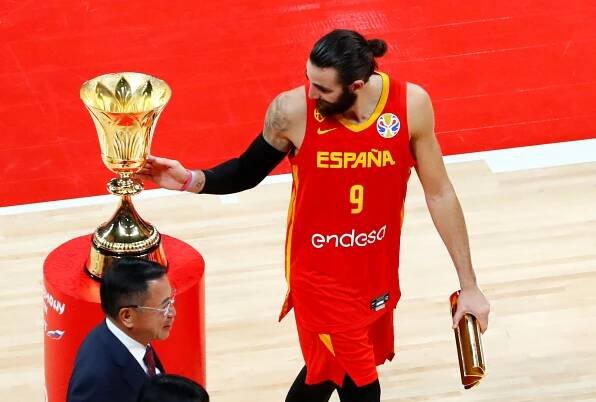 Čerstvý mistr světa Ricky Rubio: Zapsali jsme se do historie. Nemohu být na své spoluhráče víc pyšný