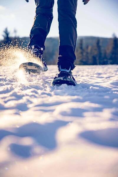 Snowshoe Hiking - Wexl Arena St.Corona