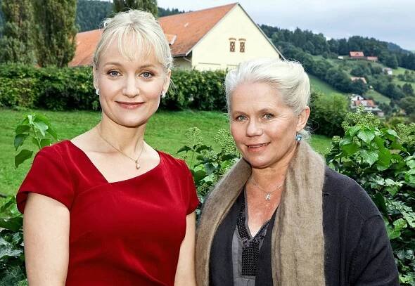 Eva Herzig, Gabriele Schuchter - Das Glück dieser Erde - Promo
