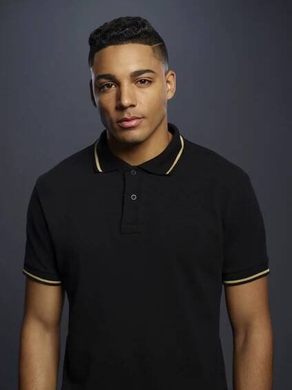 Michael Evans Behling - Actor