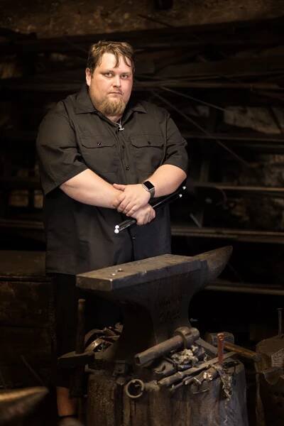 Juha-Tapio Anttonen | Juhis | Anttonen | Irvikuvat | Blowtorch | Antonio | Kotisivut