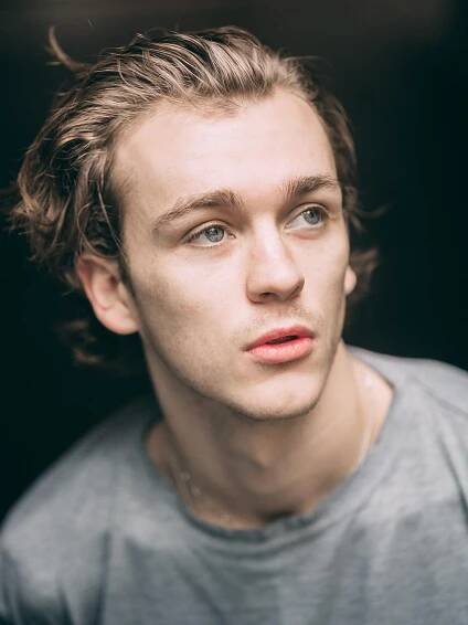 Harry Lawtey | Hamilton Hodell