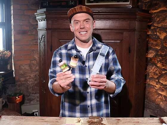 Skvělý recept na chlebíčkovou pomazánku | PrimadomaTV