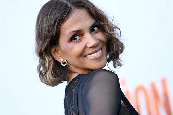 Halle Berry Has Something to Say to Those Who Claim She “Can’t Keep a Man” After Three Divorces