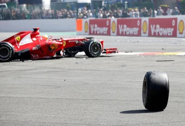 F1: Při Velké ceně Belgie havarovali favorité, okruh ve Spa ovládl Button