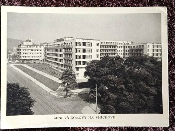Praha - Ženské domovy - Smíchov - ubytovací zařízení pro svobodné ženy
