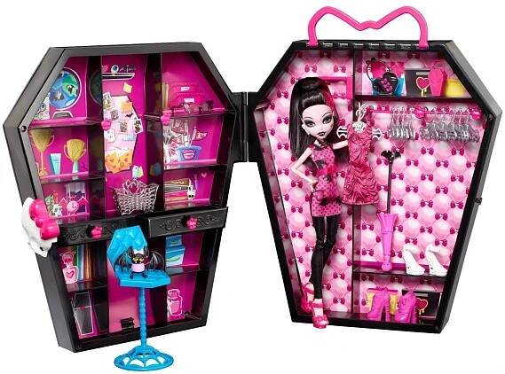Monster High - Draculaura a skříň