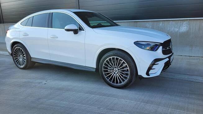 Mercedes-Benz GLC 220D 4 MATIC KUPÉ
