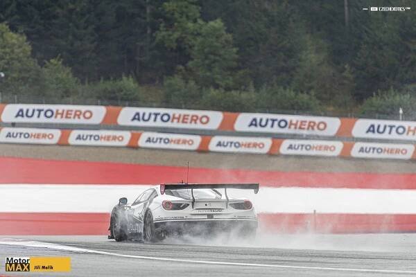 dtm-redbull22-voda-jma-52