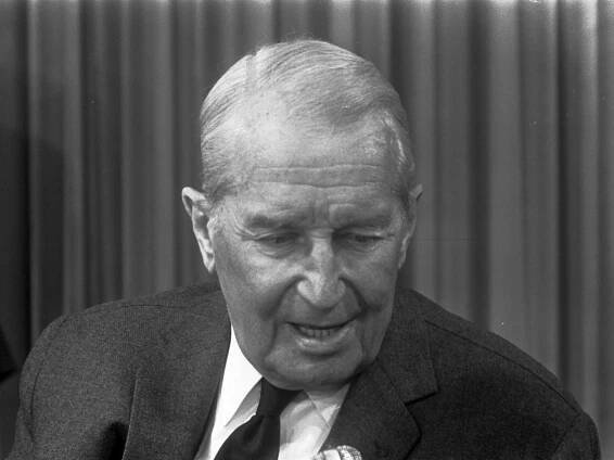Maurice Chevalier - Wikipedia