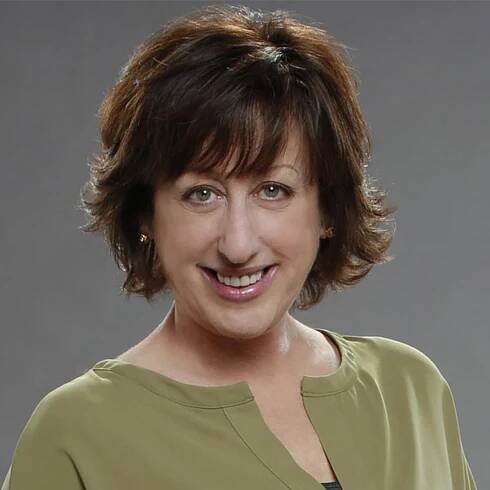 23 Intriguing Facts About Beth Hall