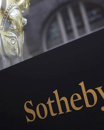 ISS recommends votes for two Loeb nominees to Sotheby's board