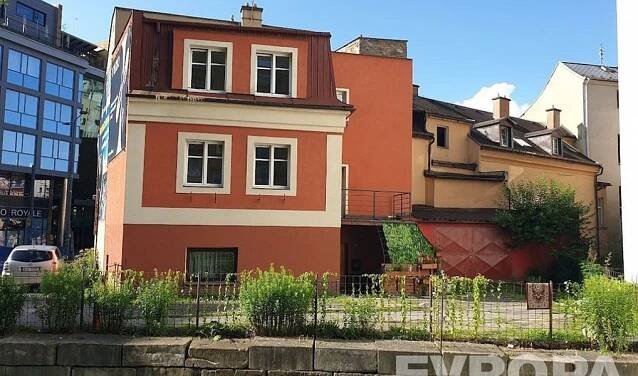 Pronájem bytu 4+kk v rodinném domě, Liberec, ul. Zámečnická | Reality.iDNES.cz 