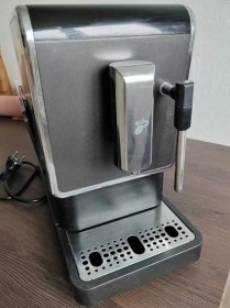 Plně automatický kávovar Tchibo Cafissimo Latte - Malé elektrospotřebiče