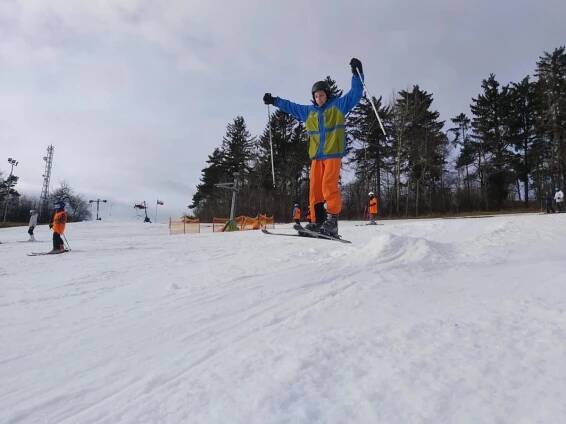 Základní škola Bystré, okres Svitavy | Lyžařský výcvik 7. ročníku