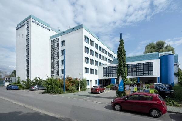 Neratovická nemocnice v krizi: dnes padne verdikt o její budoucnosti