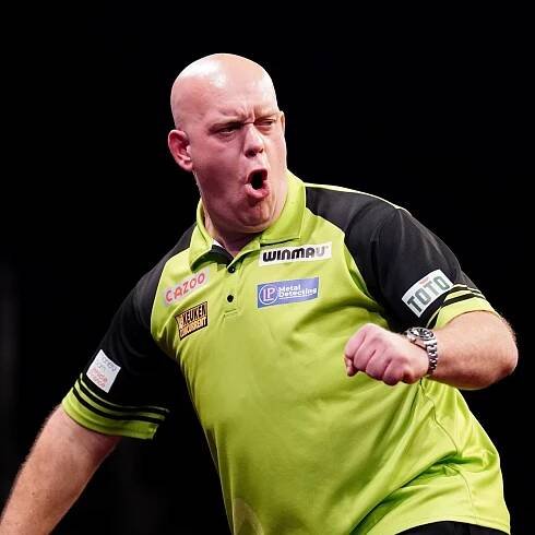 Michael van Gerwen clinches second US Darts Masters title in New York