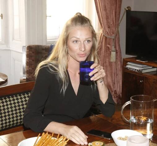 Krásná Veronika Kašáková je těhotná: Moje srdce pod srdcem, druhé po mém boku, oznámila novinku - galerie | Život v Česku