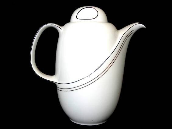 Výprodej! MITTERTEICH bílá kávová konvice design