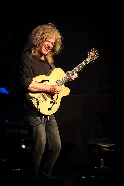 Foto: Pat Metheny, Divadlo Hybernia, Praha, 29. 4. 2022