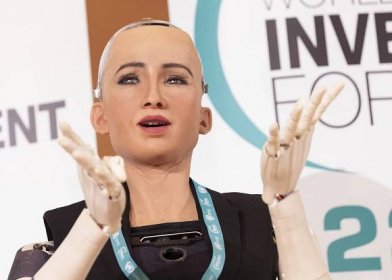 Sophia, the robot that holds a passport visits Greece