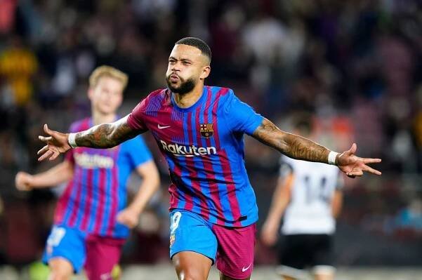 Barcelona rozhodla v závěru o výhře proti Villarrealu, opět se trefil Depay
