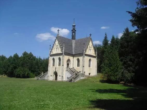 Schwarzenberská hrobka (Orlík nad Vltavou)