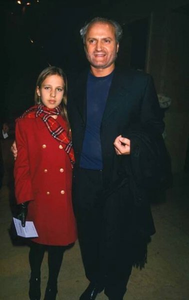 Gianni Versace Left Company to Donatella, Other Family: Life Story - Business Insider