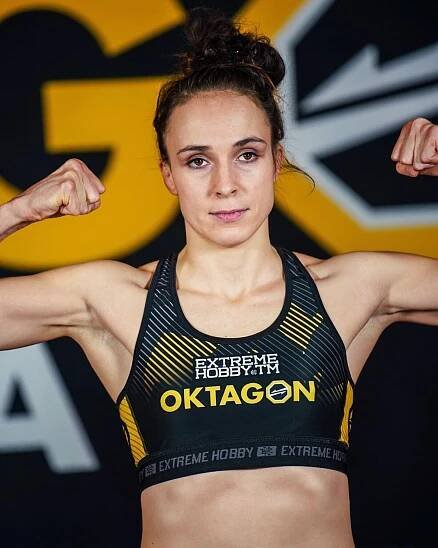 Tragická smrt v rodině Lucie Pudilové: Česká MMA zápasnice přišla při dopravní nehodě o bratra