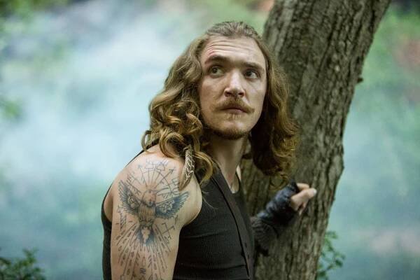 Outsiders - Healing - Z filmu - Kyle Gallner