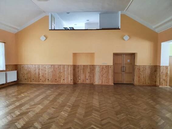 Rekonstrukce plynového topení a dřevěného obložení v kulturním domě - Oficiální stránky obce Mladějov na Moravě