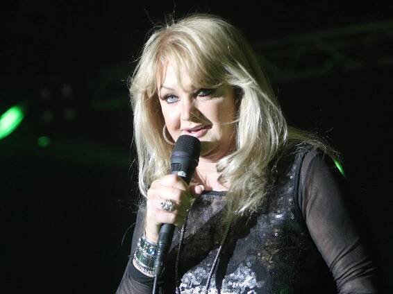 "Chraplavá" Bonnie Tyler přenesla fanoušky v Bobycentru do 70. a 80. let