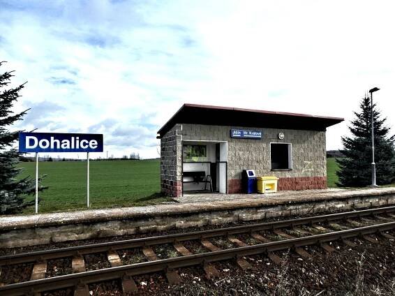 Fotografie - železniční zastávka Dohalice - 15.03.2023
