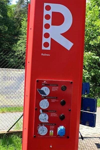 Bez „šťávy“ nezůstanete. Elektrokolo lze nabít na desítkách míst v kraji