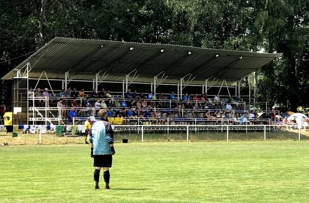FOTOREPORTÁŽ ZE 42. ROČNÍKU LÁZEŇSKÉHO POHÁRU V KOPANÉ - Oficiální stránka obce Konstantinovy Lázně
