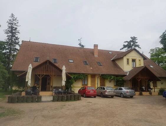 RESTAURACE A PENZION HÁJOVNA DOLNÍ VĚSTONICE, Dolni Vestonice - Restaurant Reviews, Photos & Phone Number - Tripadvisor