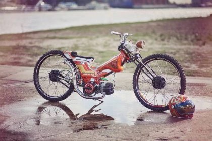 Danny Schramm's wild Kreidler moped