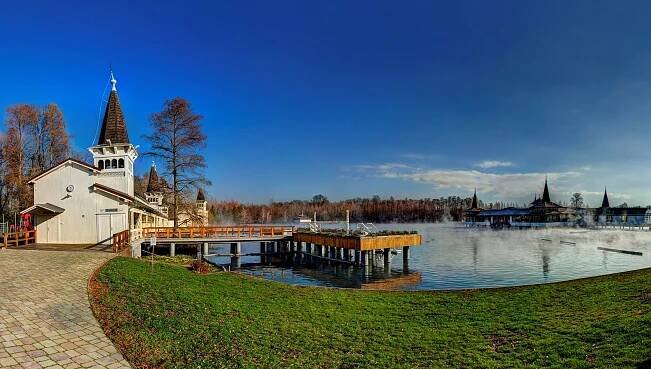Léčivé jezero | Hévíz.hu