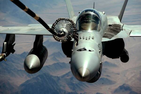 F-18 Super Hornet — Why the F/A-18 Is Such a Badass Plane