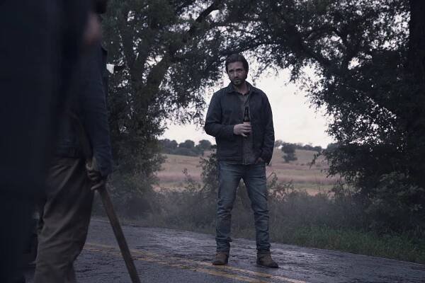 Aaron Stanford - Živí mrtví: Počátek konce - Blackjack - Z filmu