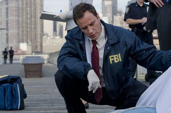 Ve službách FBI - Kniha hodin - Z filmu - Tim DeKay