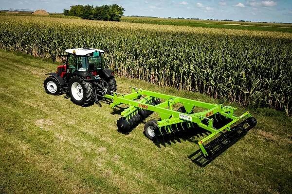 V type disc harrow - Axon Mash
