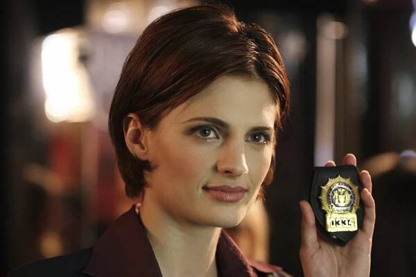 Castle na zabití - Květiny na tvůj hrob - Z filmu - Stana Katic