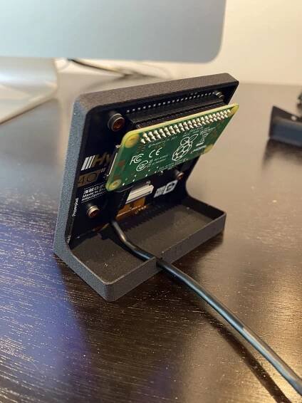 Now Playing: My Raspberry Pi Weekend Project • chorus.fm
