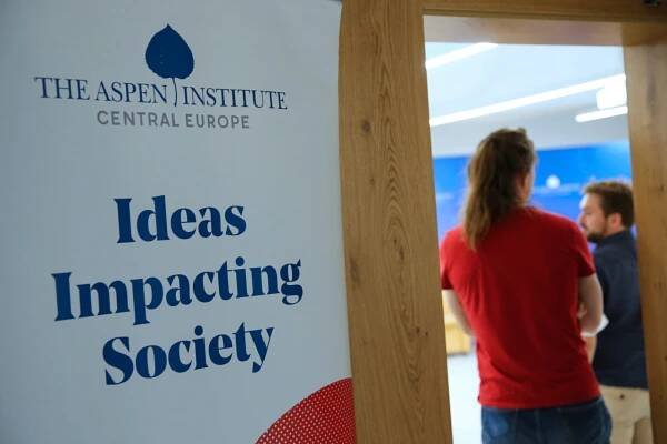 Report: Aspen Young Leaders Program 2021 - Aspen Institute Central Europe