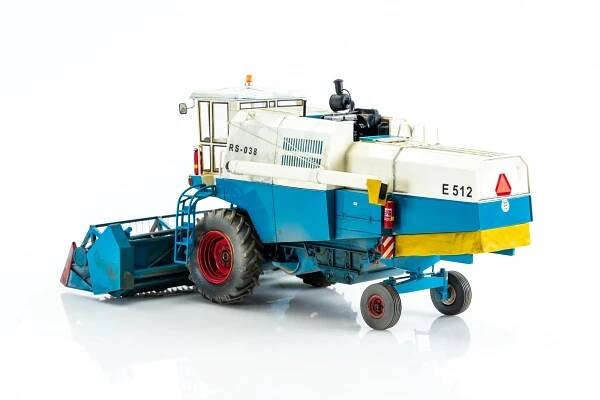 KOMBAJN FORTSCHRITT E 512 "SKLENÍK" - "Rezavá verze 2" 330/333 | Modelsnavigator.com